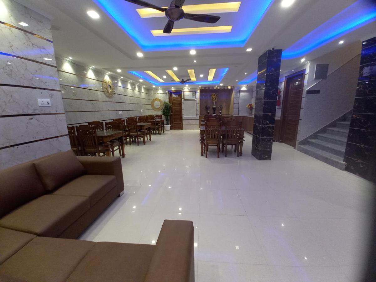 Hotel Festival Mahipalpur Delhi Airport - Near Delhi Aerocity Ню Делхи Екстериор снимка