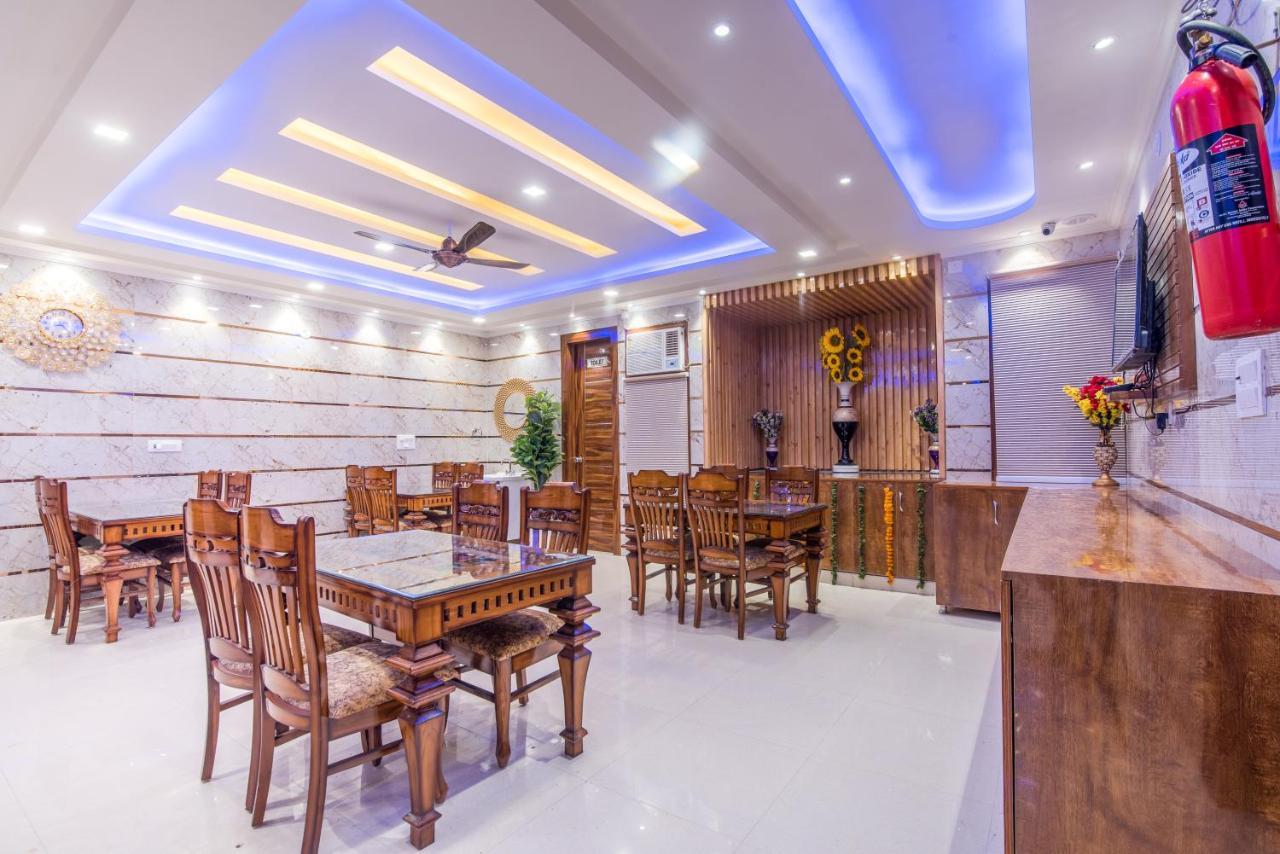 Hotel Festival Mahipalpur Delhi Airport - Near Delhi Aerocity Ню Делхи Екстериор снимка