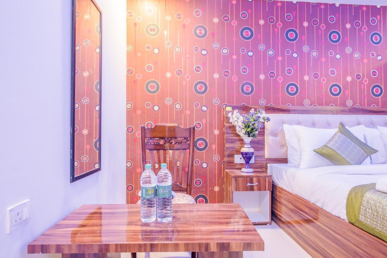 Hotel Festival Mahipalpur Delhi Airport - Near Delhi Aerocity Ню Делхи Екстериор снимка
